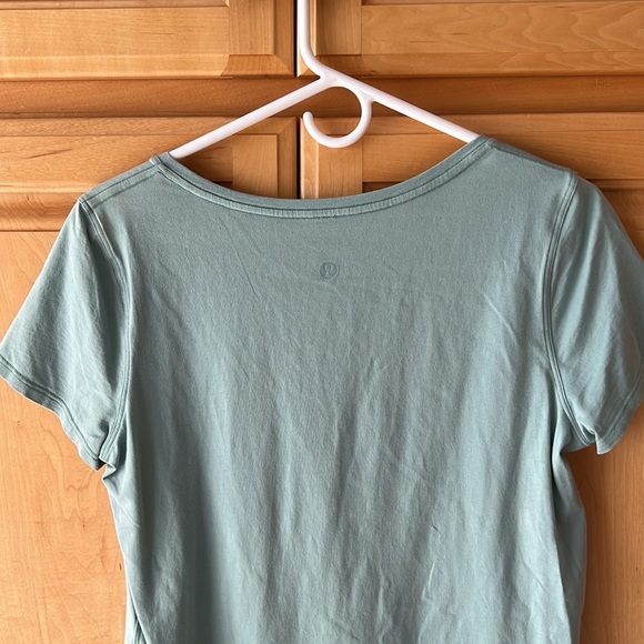 Lululemon Love Tee V - Picture 5 of 6